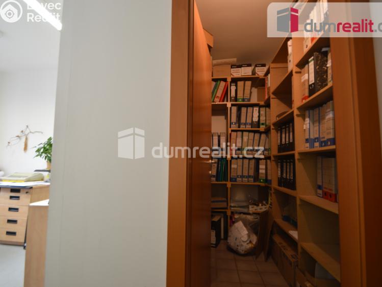 Оренда офісного приміщення Praha 2, Záhřebská č. 10