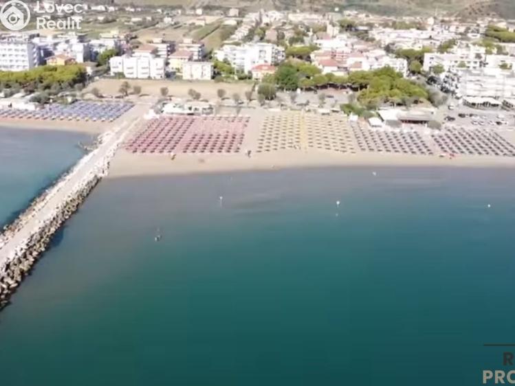 Продаж квартири 3+KK Martinsicuro,Itálie č. 18