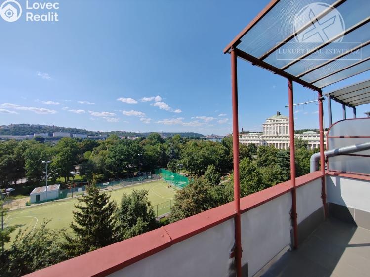 Pronájem bytu 1+KK Praha, Podolská č. 9