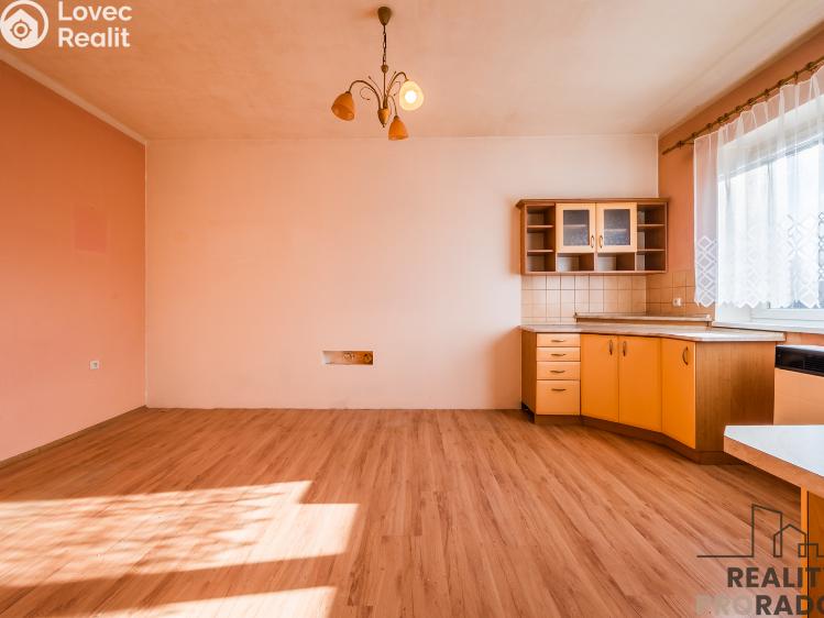 Prodej bytu 2+KK Bzenec, J. Wolkra 1068 č. 8