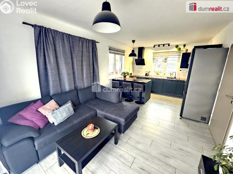 Продажа семейного дома Úherce, Východní č. 8