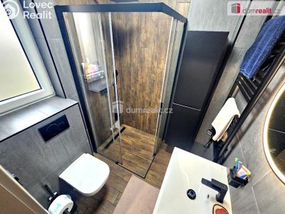 Продаж сімейного будинку Úherce, Východní č. 3