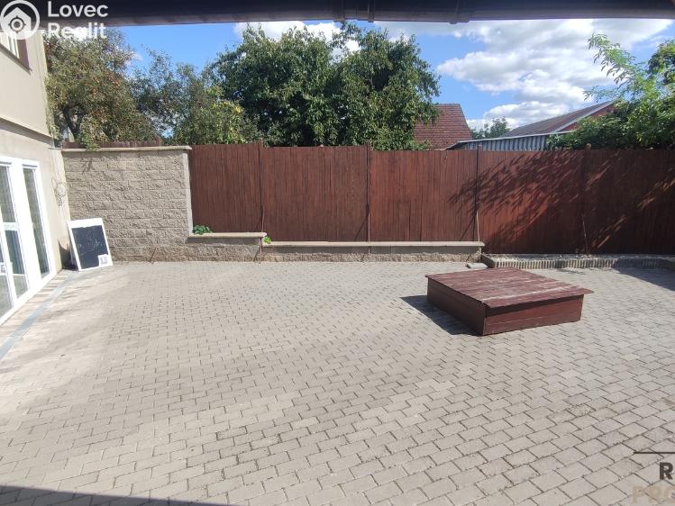 Pronájem bytu 3+KK Rosice, Brněnská č. 19