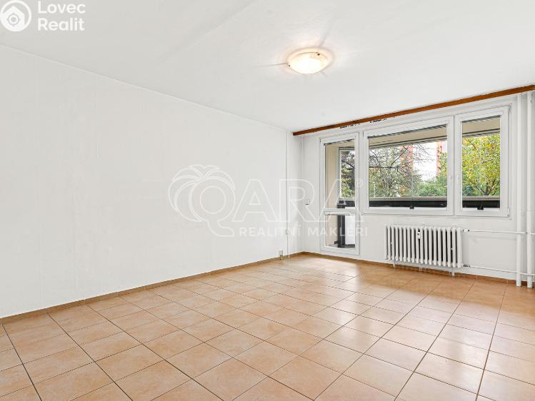 Продажа квартиры 4+1 Praha, Hněvkovského 1372/1 č. 5