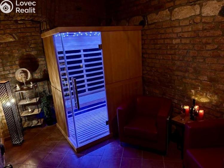 Pronájem obchodního prostoru Praha, Čajkovského č. 16