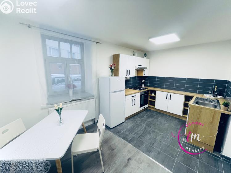 Pronájem bytu 1+1 Jihlava, Na Hliništi č. 8