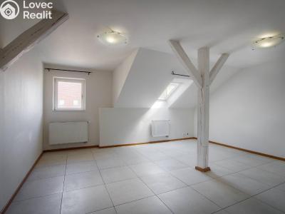 Pronájem bytu 2+KK Praha, Komunardů č. 3