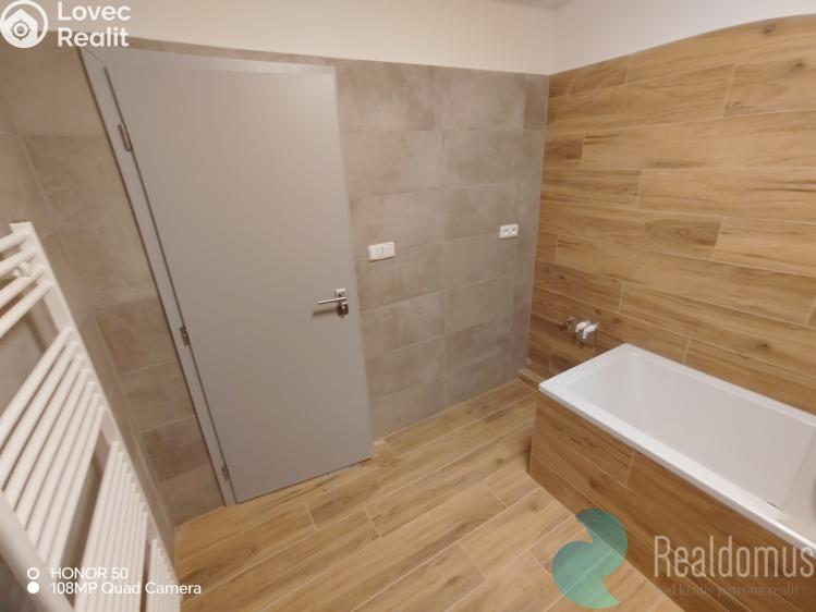 Rent apartment 3+KK Trhové Sviny, Pekárenská 1330 č. 8