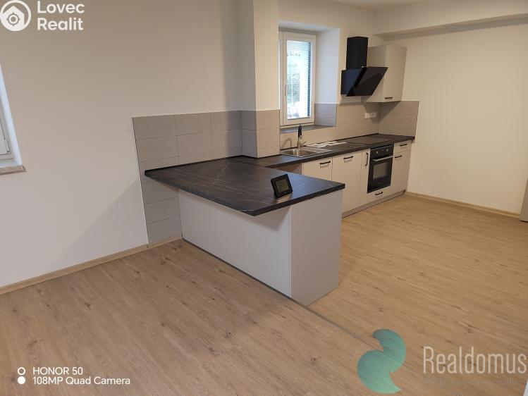 Pronájem bytu 2+KK Trhové Sviny, Pekárenská 1330 č. 2