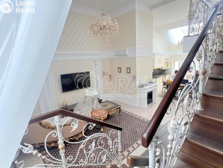 Продаж нестандартної квартири Praha č. 2