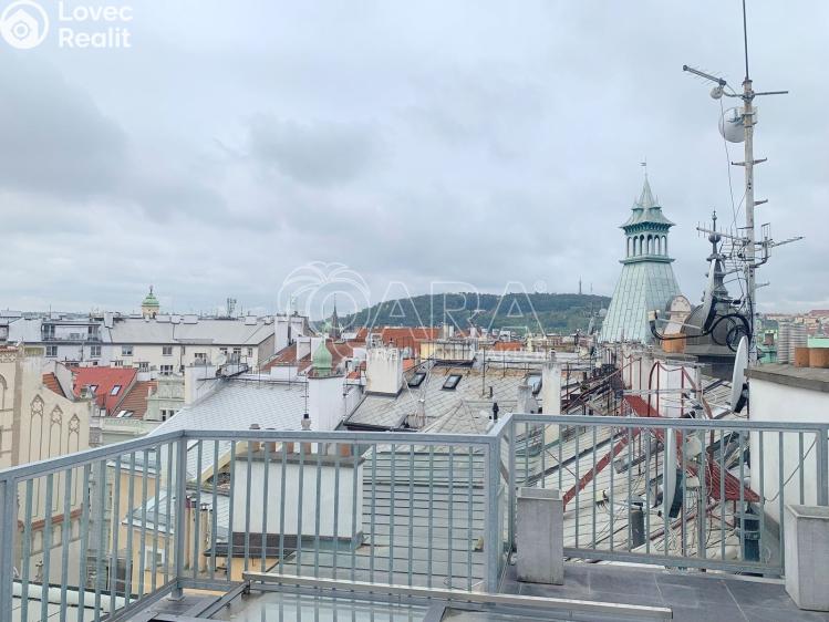 Продаж нестандартної квартири Praha č. 12