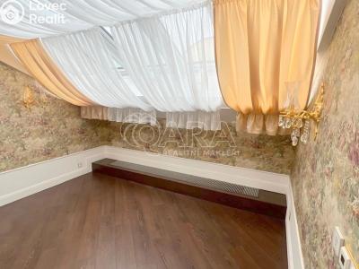 Продажа нестандартной квартиры Praha č. 4