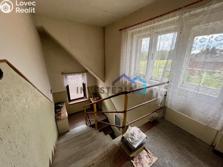 Prodej rodinného domu Červený Kostelec, Lipky 123 č. 12