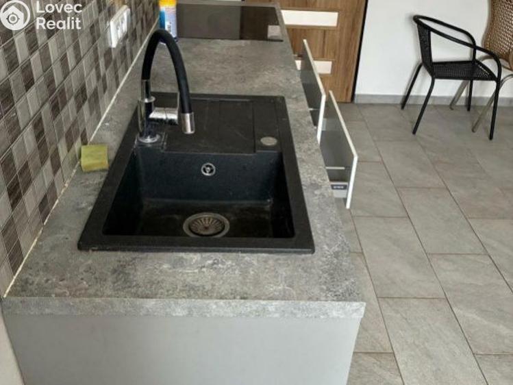 Pronájem bytu 2+1 Svrkyně č. 23