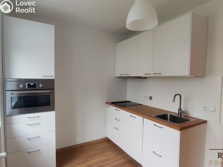 Pronájem bytu 1+KK Náměšť nad Oslavou, Husova č. 5