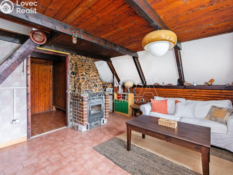 Sale hut Slapy č. 10