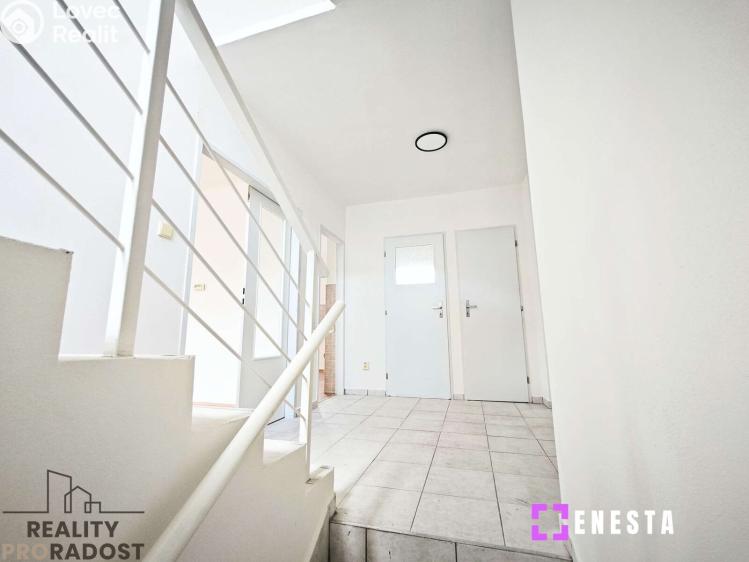 Продажа семейного дома Velké Přílepy, Smetanova 345 č. 16