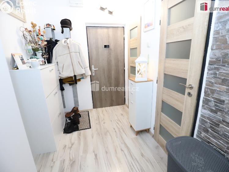 Продажа квартиры 2+1 Hroznětín, Sídliště č. 6