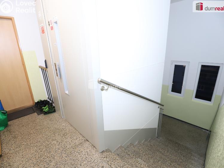 Продажа квартиры 2+1 Hroznětín, Sídliště č. 10