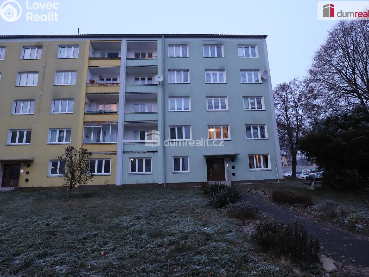 Продажа квартиры 2+1 Hroznětín, Sídliště č. 12