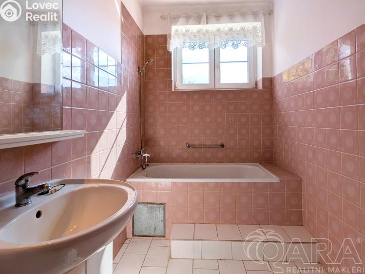 Prodej rodinného domu Dřevěnice č. 15