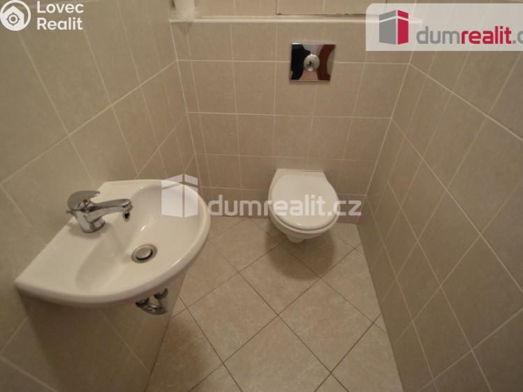 Pronájem bytu 2+KK Praha 12, Otradovická č. 13