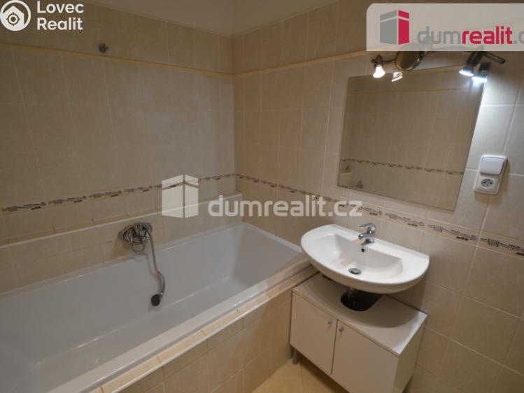 Pronájem bytu 2+KK Praha 12, Otradovická č. 14