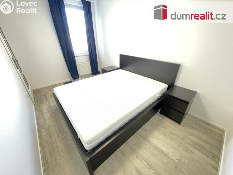 Pronájem bytu 2+KK Praha-Kunratice, Velké Kunratické č. 7