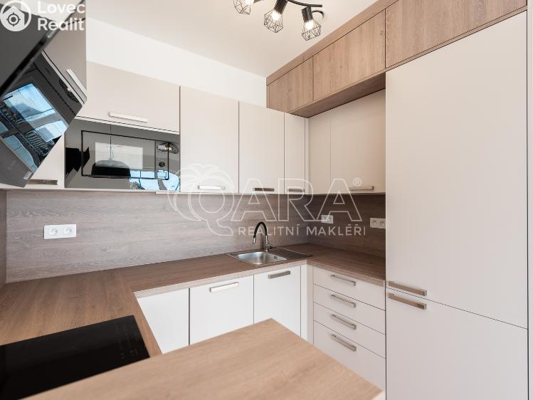 Оренда квартири 2+KK Roztoky, Na Panenské 1880 č. 7