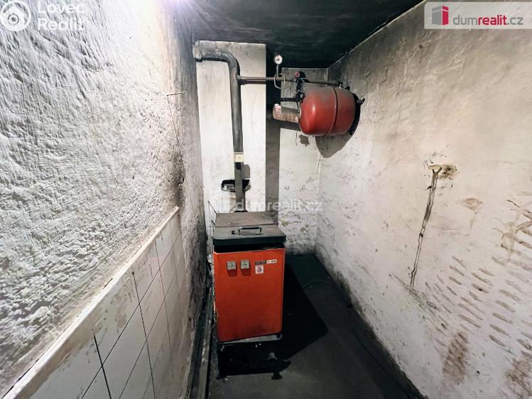 Продаж сімейного будинку Vážany č. 11