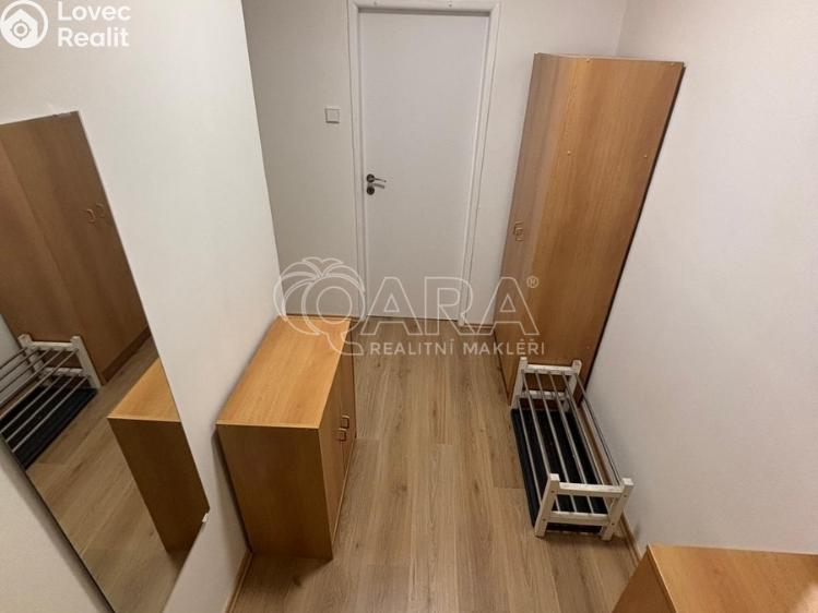 Pronájem bytu 2+KK Praha, Anny Drabíkové 534/3 č. 8