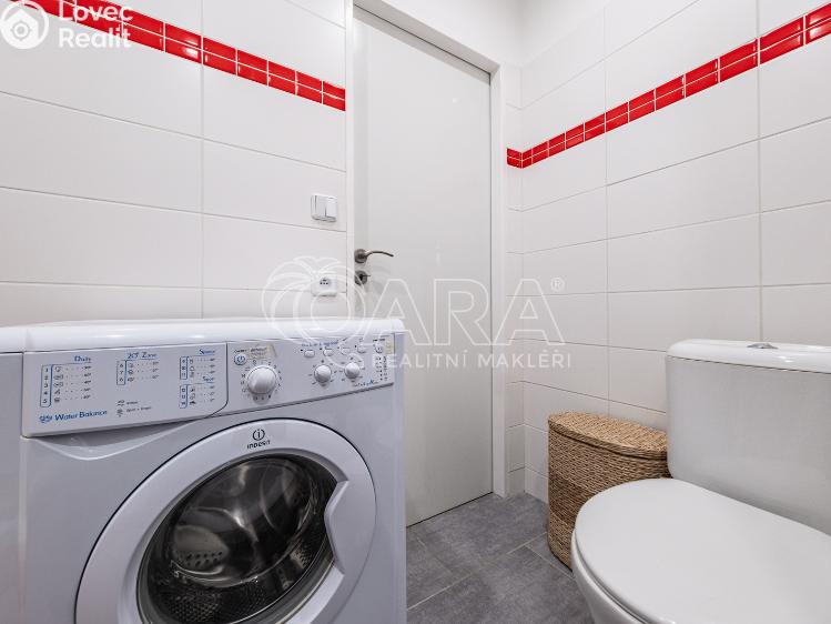 Pronájem bytu 2+KK Praha, Anny Drabíkové 534/3 č. 15