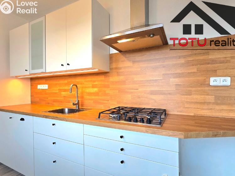 Prodej bytu 3+1 Jaroměř, Na Cihelnách č. 10