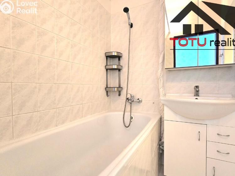 Prodej bytu 3+1 Jaroměř, Na Cihelnách č. 19