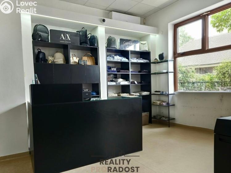 Pronájem obchodního prostoru Hodonín, Štefánikova č. 2