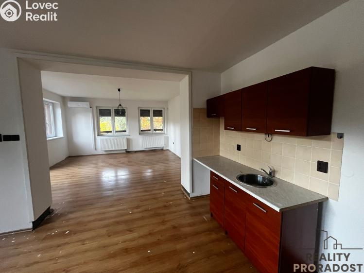 Prodej chaty Dolní Lomná č. 22