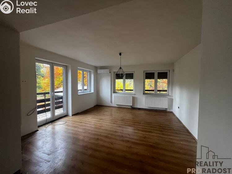 Prodej chaty Dolní Lomná č. 23