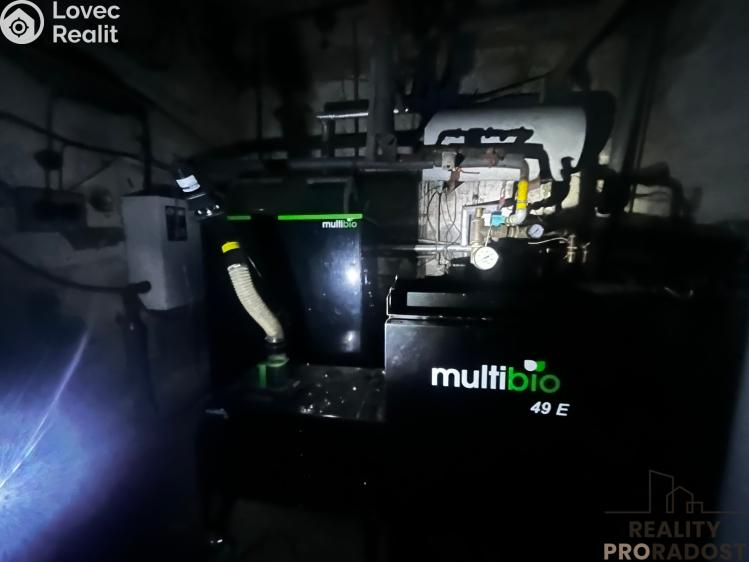 Prodej chaty Dolní Lomná č. 36