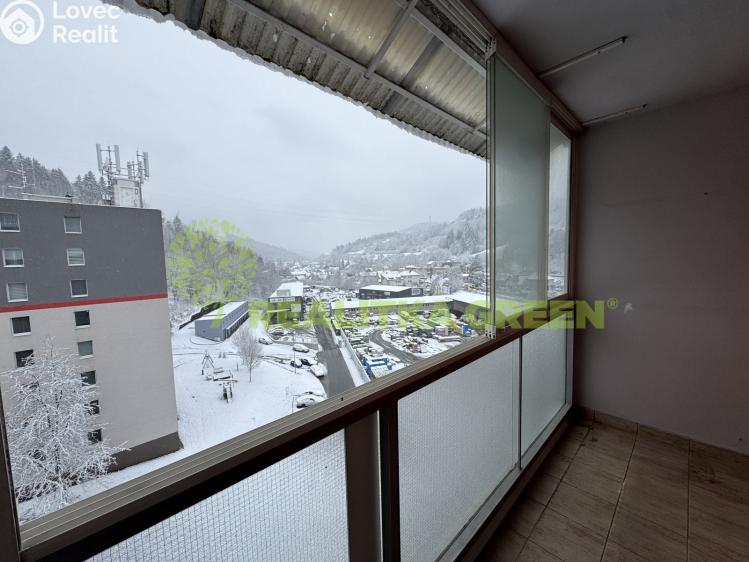 Rent apartment 2+KK Vsetín, Okružní 456 č. 9