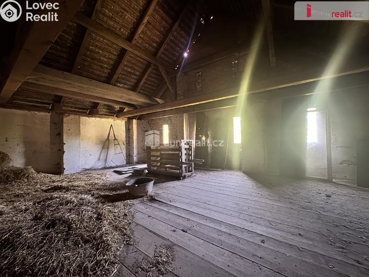 Prodej skladového prostoru Pnětluky č. 13