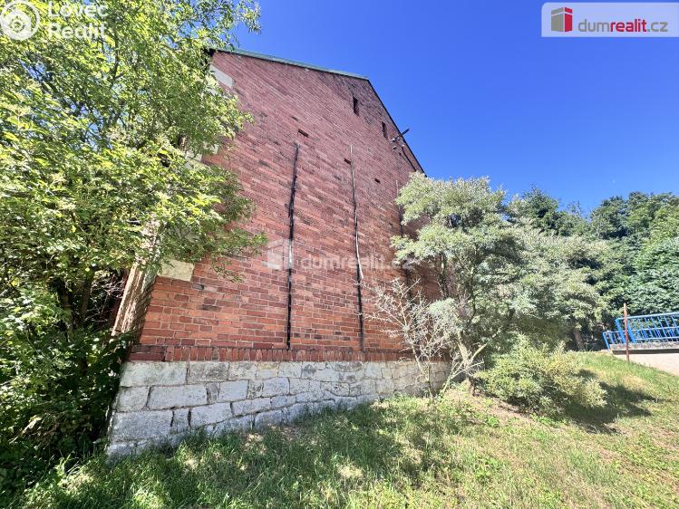 Prodej skladového prostoru Pnětluky č. 21