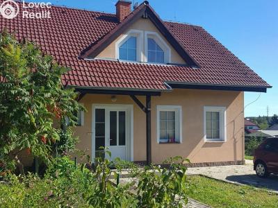 Pronájem rodinného domu Statenice, Za cihelnou č. 1