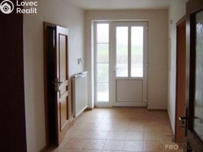 Pronájem rodinného domu Statenice, Za cihelnou č. 4