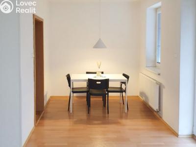 Pronájem rodinného domu Statenice, Za cihelnou č. 6