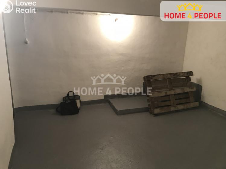 Pronájem skladového prostoru Praha 5, Tůmova č. 4