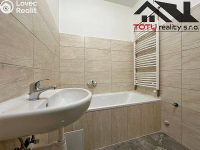 Аренда квартиры 2+1 Jaroměř, Husova č. 6