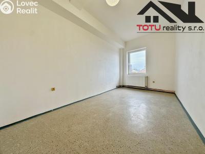 Pronájem bytu 2+1 Jaroměř, Husova č. 4