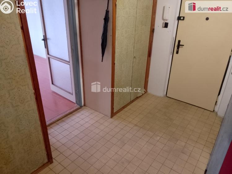 Pronájem bytu 2+1 Karlovy Vary, Přátelství č. 22