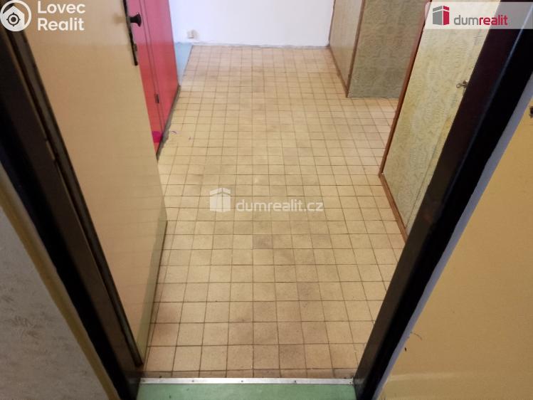 Pronájem bytu 2+1 Karlovy Vary, Přátelství č. 25