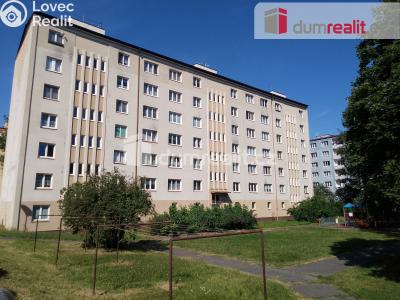 Pronájem bytu 2+1 Karlovy Vary, Přátelství č. 1